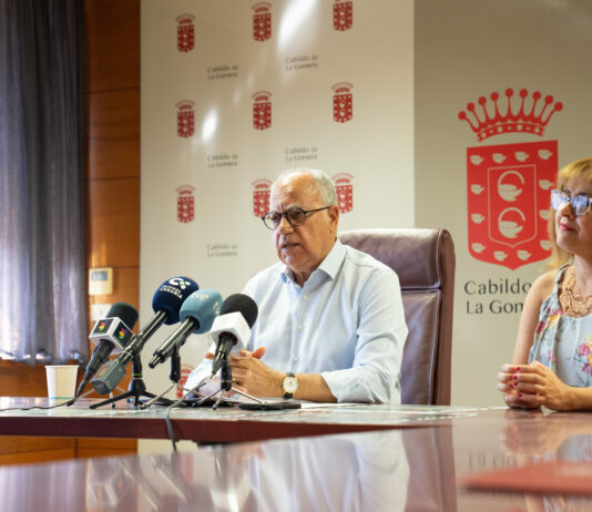 El Cabildo abre la convocatoria de becas Erasmus y Sicue para estudiantes gomeros