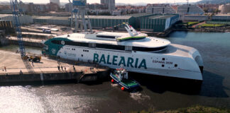 Baleària pone a flote su primer ‘fast ferry’ 100% eléctrico que conectará Tarifa y Tánger a partir del verano de 2027
