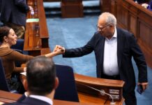 Curbelo advierte del retroceso turístico de Canarias y pide reforzar la calidad para ganar competitividad