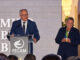Curbelo es galardonado por su trayectoria pública en la primera edición de los premios FECAM