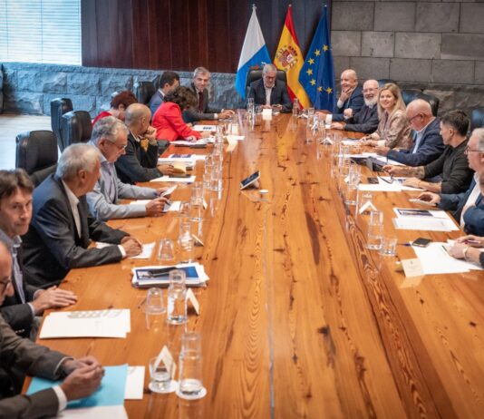El Gobierno informa al Consejo Asesor de un presupuesto de 2027 volcado en vivienda, sanidad, educación y asuntos sociales