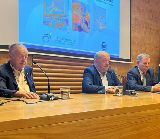 Salud Pública expone el programa de Vigilancia Entomológica del SCS para el control de mosquitos invasores