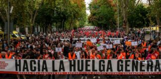 Decenas de miles de personas se manifiestan por el derecho a la vivienda