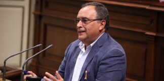 Plasencia se congratula de la OSP en las conexiones «pero el vuelo La Gomera-Tenerife tendría que ser más temprano»
