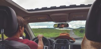 Seguro de coche y conducción compartida: cómo proteger correctamente un vehículo que utilizan varias personas