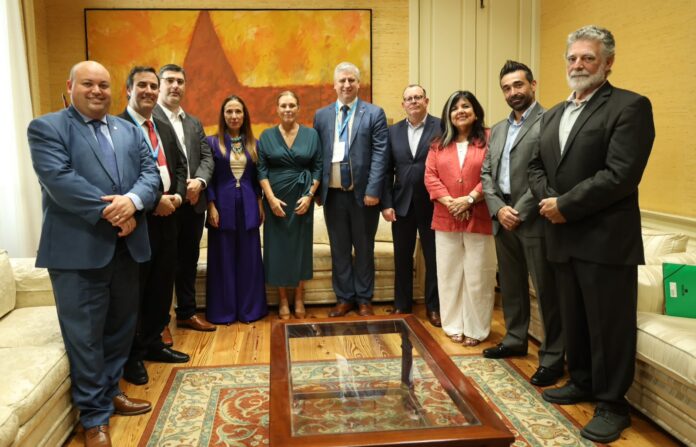 uruguay parlamento de canarias